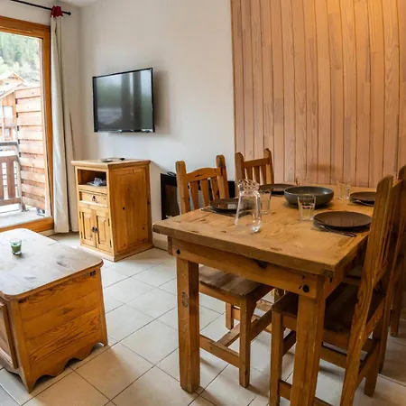 Le Balcon Des Airelles - Chaleureux Au Coeur Des Orres 1800 Mae-3661 Apartment